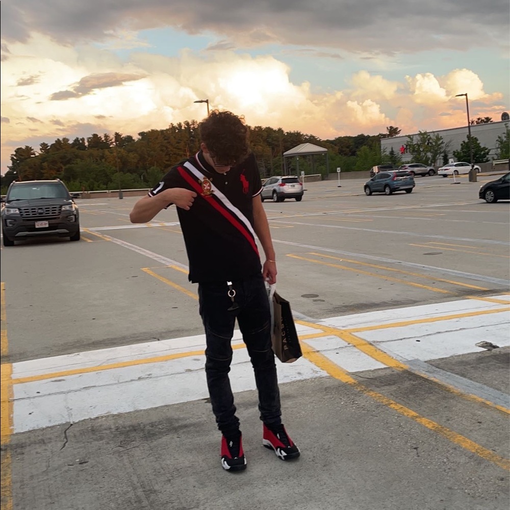 Meet your Posher, Sam